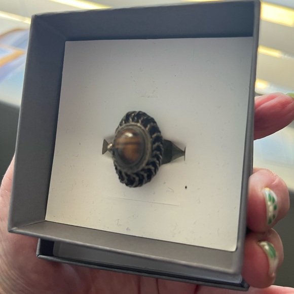 Antique Cat’s Eye/Tiger’s Eye Adjustable Ring - Picture 2 of 6